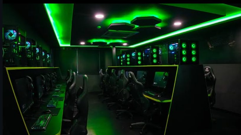 League of Extraordinary Gamers (LXG)